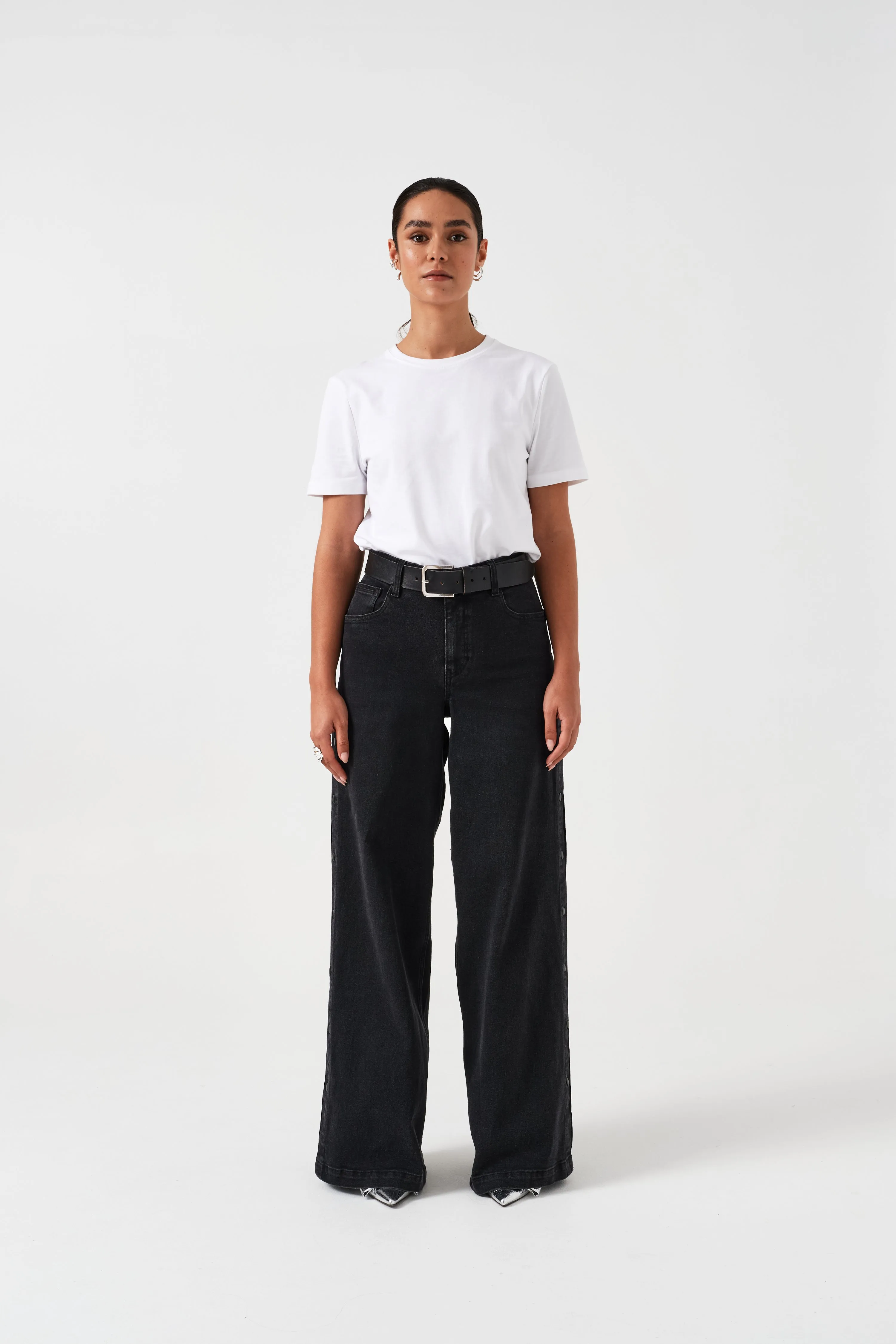Bay Jean in Washed Black