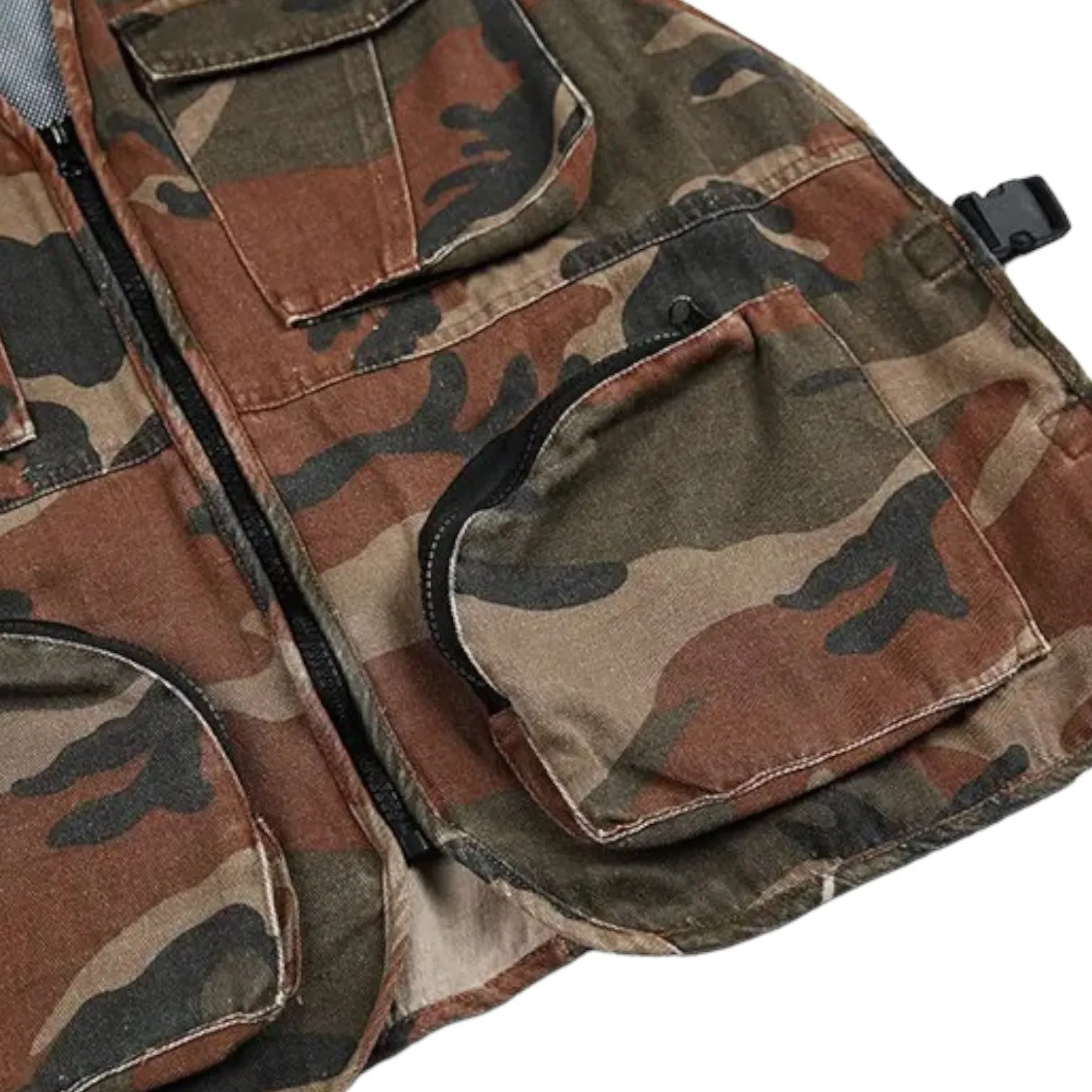 Camouflage print fisherman vest