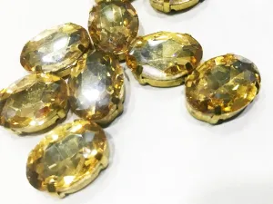 Golden Oval Glass Stone with Catcher (25x18 mm)