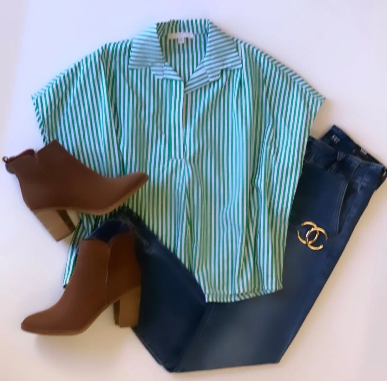 Karlie Stripe Poplin Vneck Top