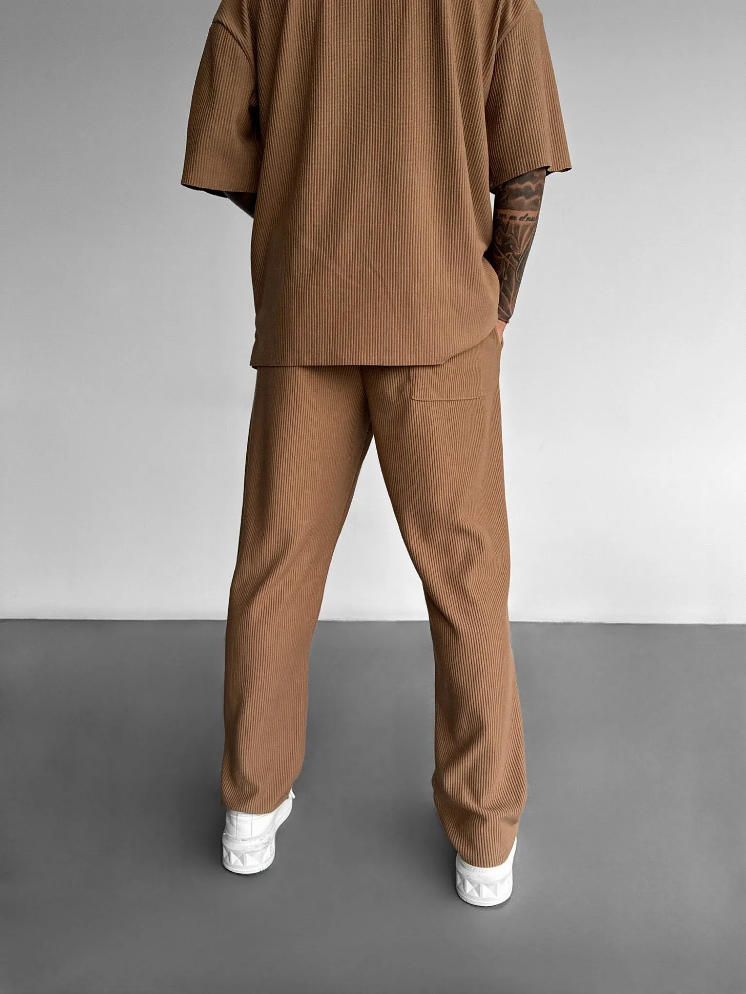 Loose Fit Cord Pant - Brown