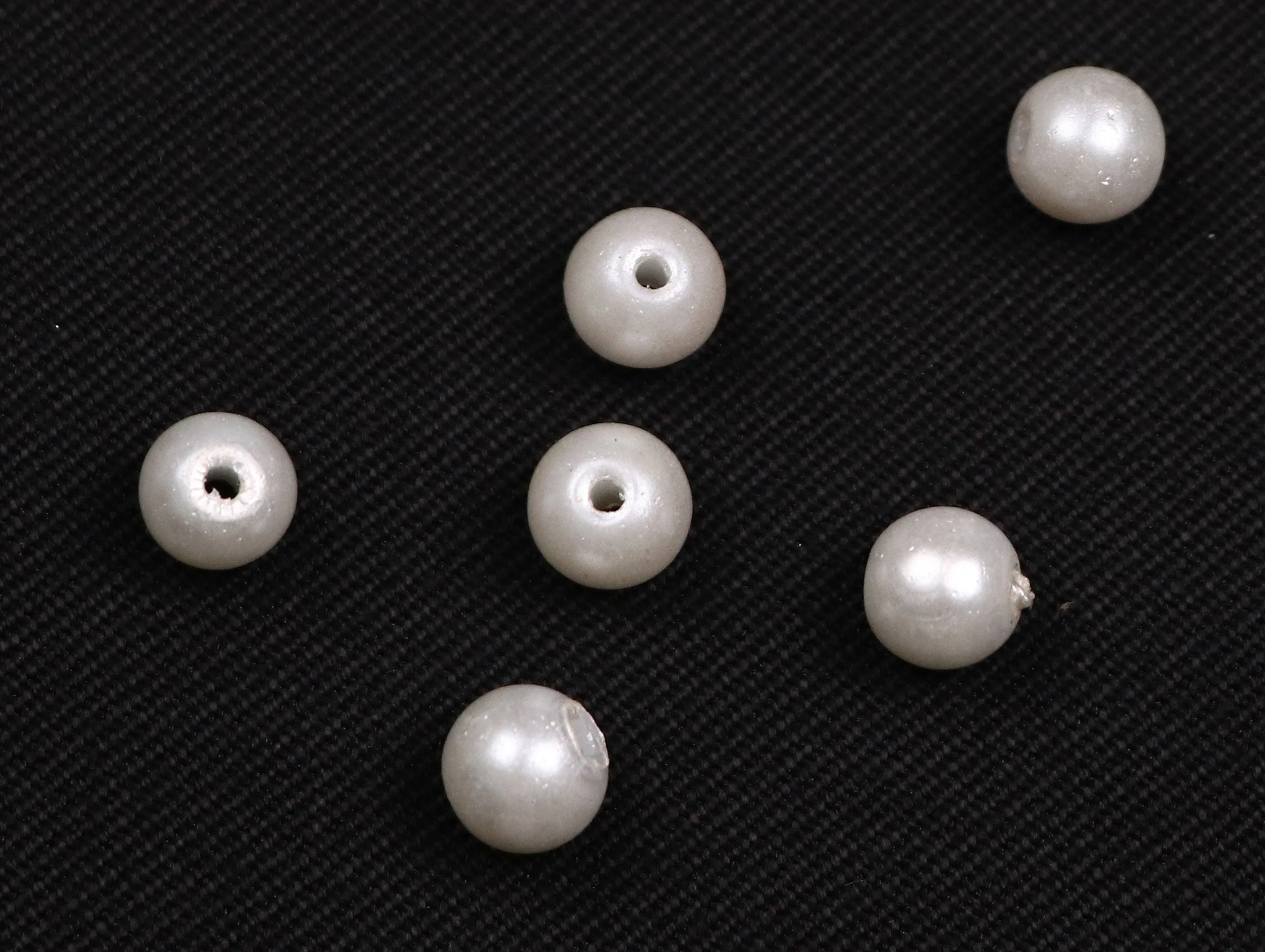 Matte White Glass Pearls - 6 mm