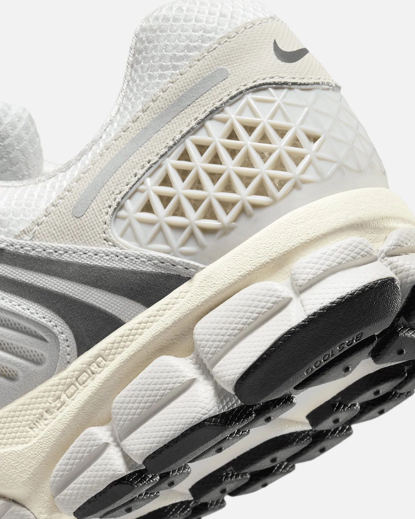 Nike Zoom Vomero 5 Platinum Tint/Photon Dust-Cashmere