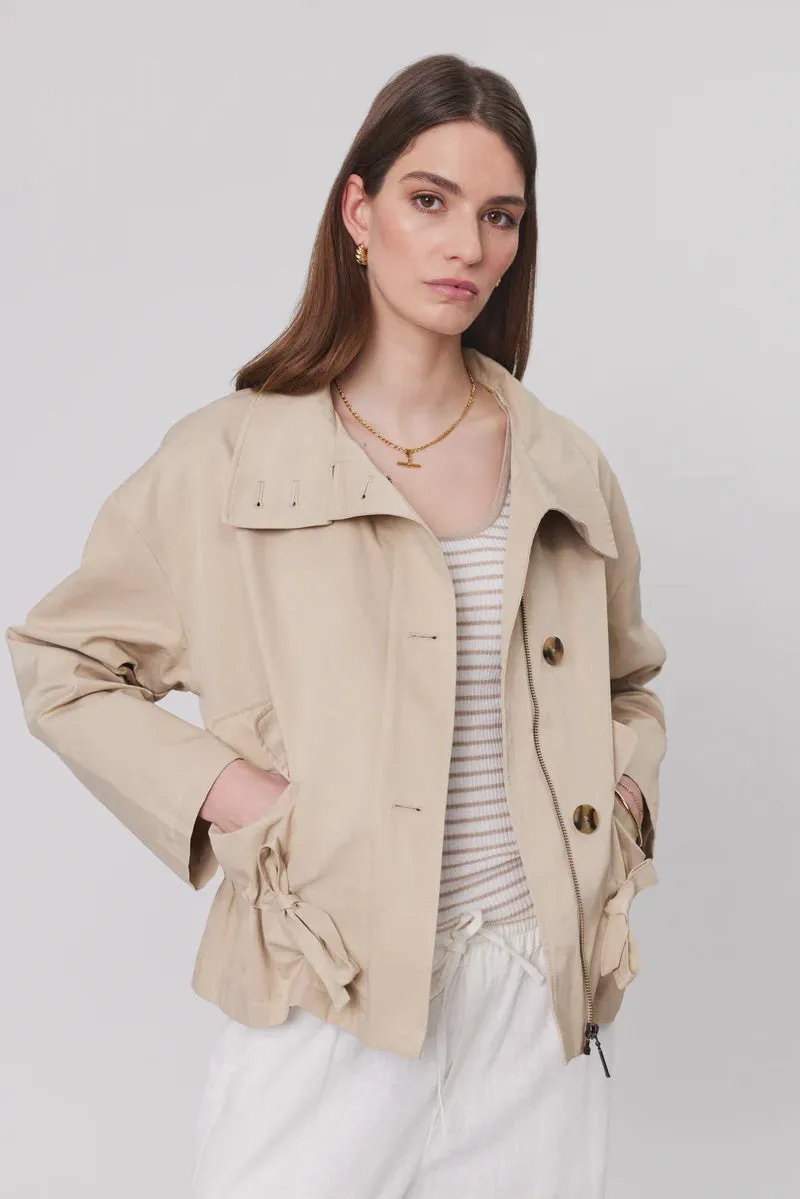 Olympus Short Trench - Camel