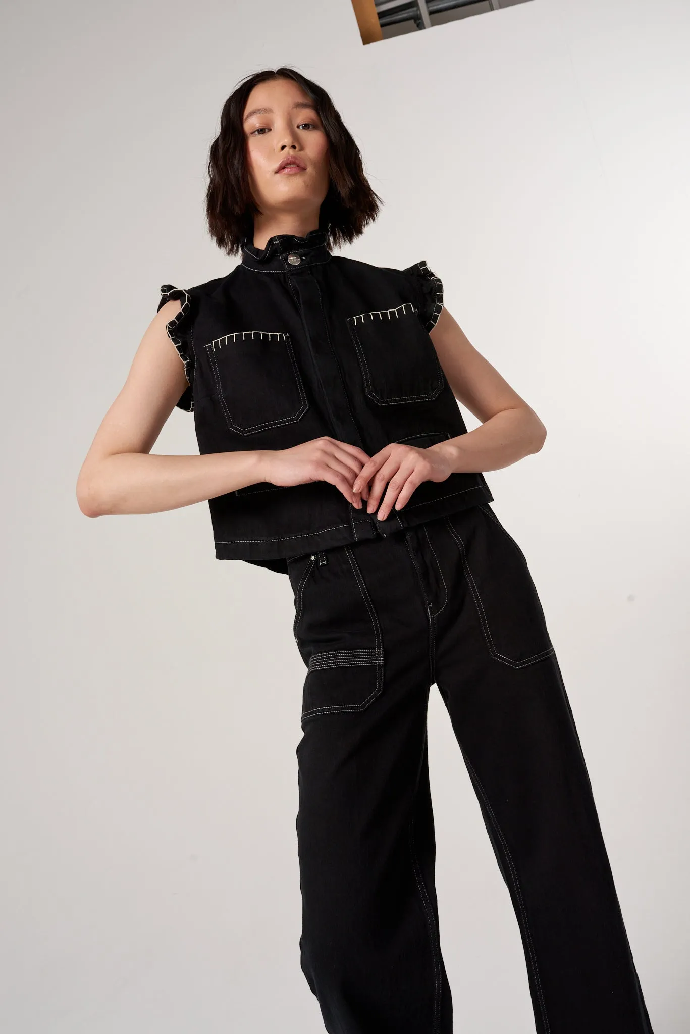 Pablo Vest in Black Denim