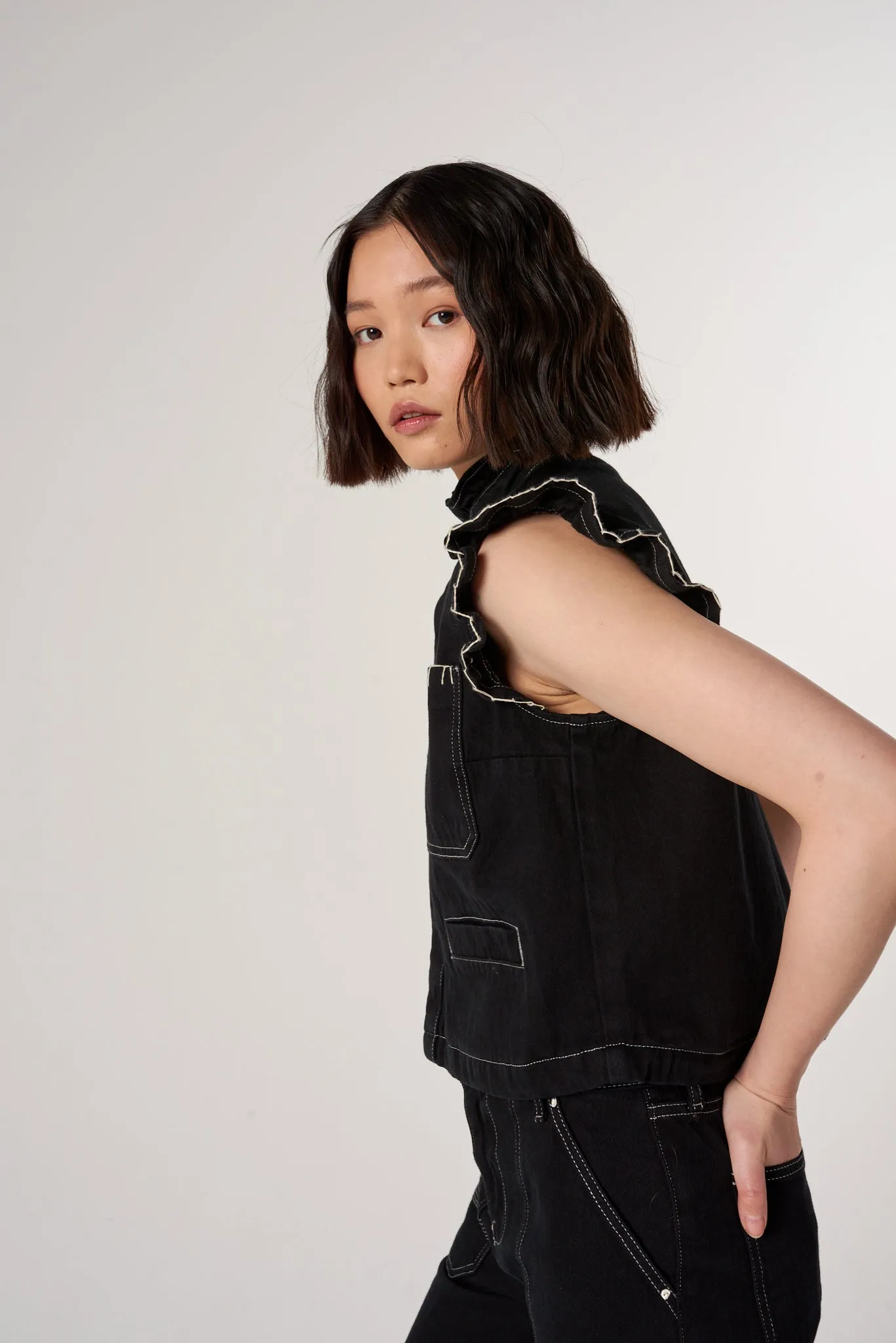 Pablo Vest in Black Denim