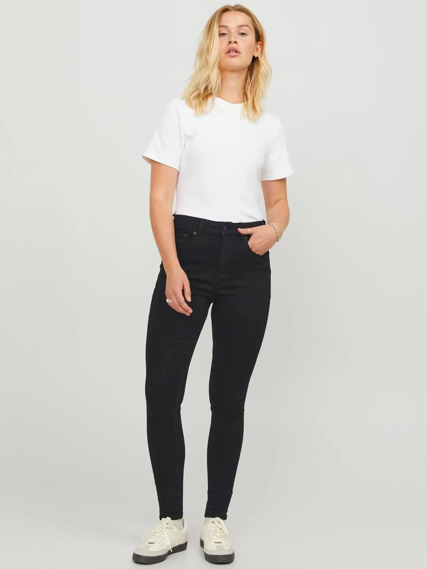 Skinny High Waist 32" Jeans