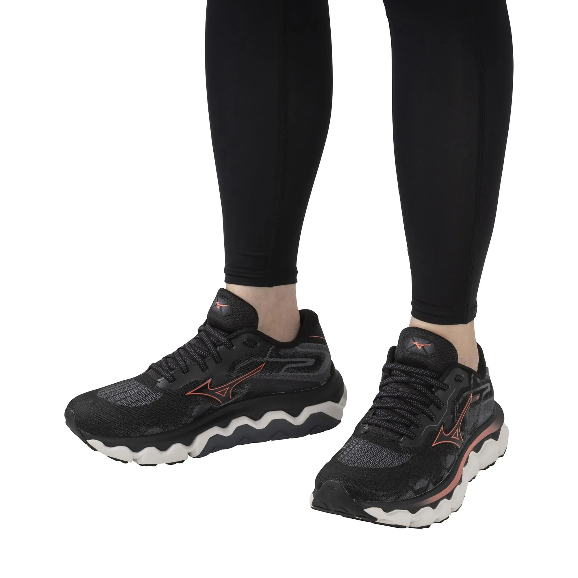W Mizuno Wave Horizon 7- B (Medium) Width